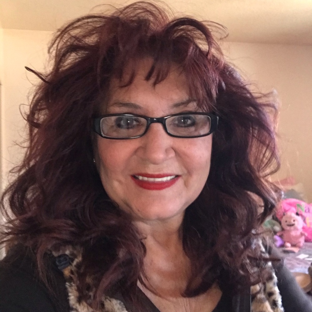 Meet your Posher, Diana